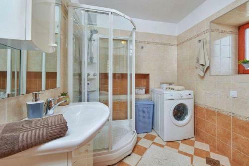 Apartamento Villa Venore - Villa Mit Pool Bei Motovun