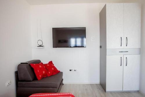 2-floor Apartment Very Close To The Beach