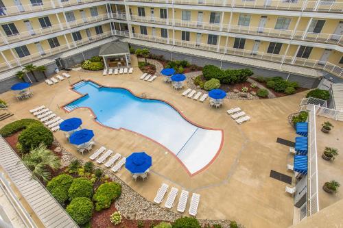 The Sandbridge Dunes - Dreamery 212