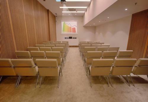 Hotel Fusion Bras�lia + Estacionamento Gr�tis