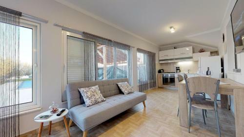 Apartamento Beachfront Villa Mihovil - With Private Pool
