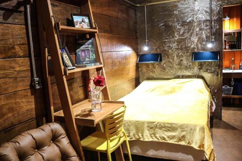 House Boat "faroeste Caboclo"