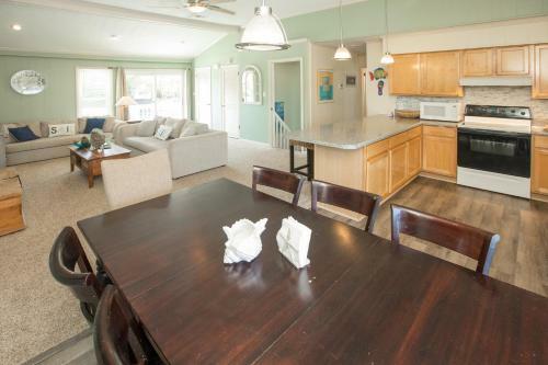 Bayside Bungalow