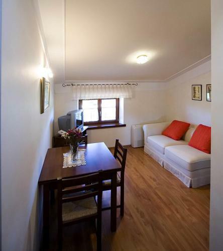 Casa Rustica Dva Baladura B&B