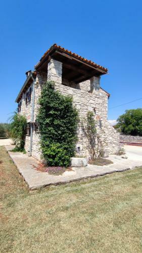 La Dolce Villa - With Heated Swimming Pool