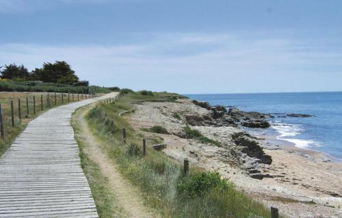 Holiday Home De La Pointe S.gildas