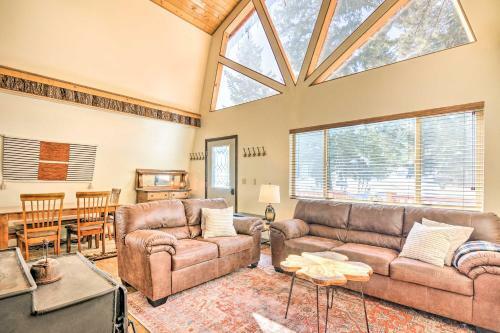 Unique Forest Cabin With Deck Ski, Hike, Fish!
