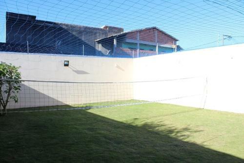 Casa Com Piscina E Mini Campo de Futebol Em Cabo Frio