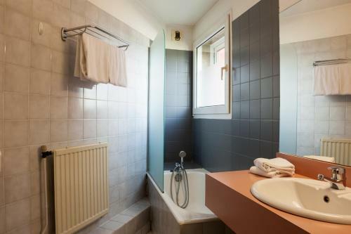 Inter Hotel Les 3 Marches