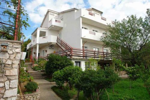 Apartments In Jadranovo 41869