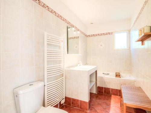 Holiday Home Maison Les Oliviers Mazan
