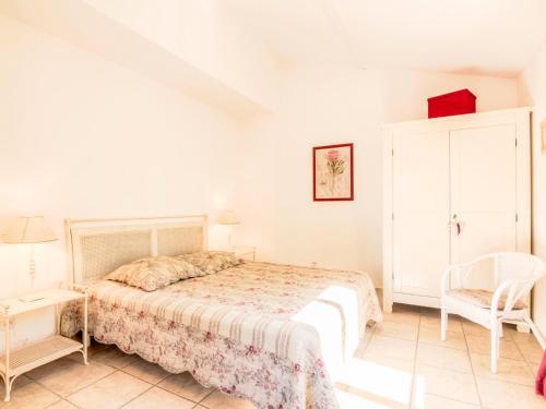 Holiday Home Maison Les Oliviers Mazan