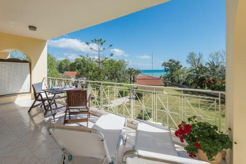 Albouro Sea Front Apartments