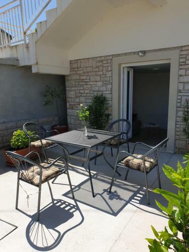 Hostal Apartmani Mileti?
