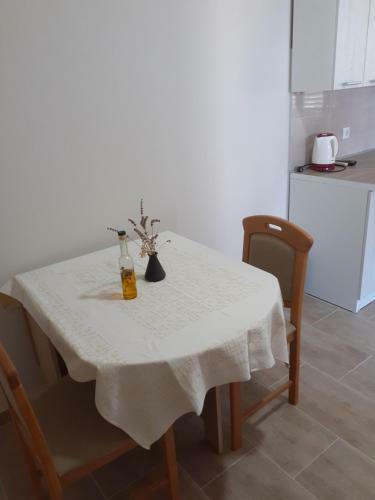Hostal Apartmani Mileti?