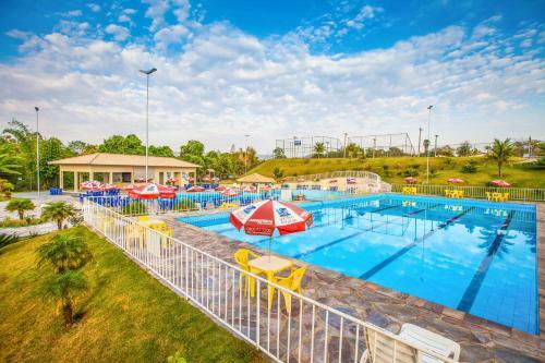 Apartamento Golden Dolphin Express Via Giro Imobtech