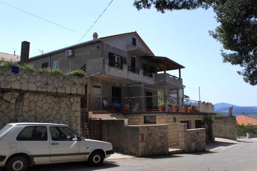 Apartments With A Parking Space Jelsa, Hvar - 4586