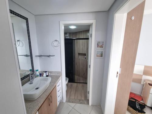 Enseada Nautico Apart Flat E304