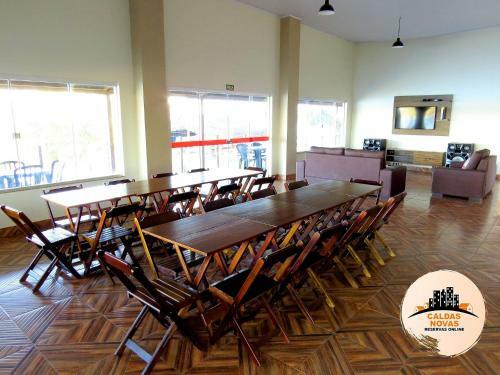 Mans�o No Lago - Caldas Novas Reservas Online