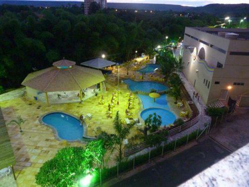 Apartamento Quarto Studio Golden Dolphin Grand Piscinas - 24 Horas