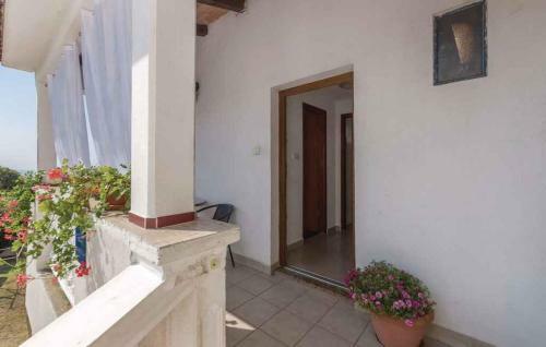 Apartment In Koromacno/istrien 33192