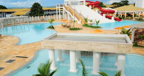 Apartamento Lacqua Diroma Com Piscinas 24 Horas