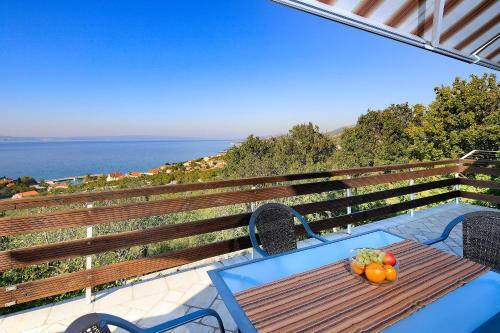 Apartment Vincent With Beautiful Sea View Terrace