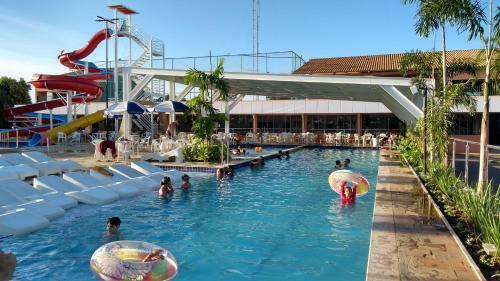 Apartamento Diroma Fiori Resort Caldas Novas