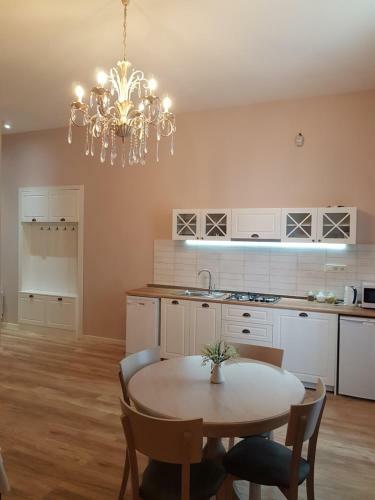 Apartment New Agmashenebeli