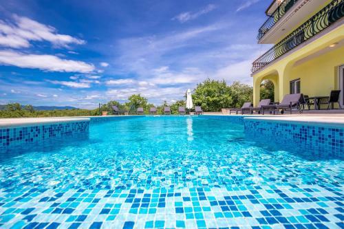Luxury Apartments Kostrena With Pool