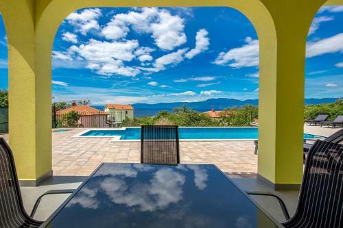Luxury Apartments Kostrena With Pool