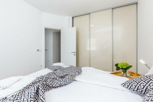 Luxury Apartments Kostrena With Pool