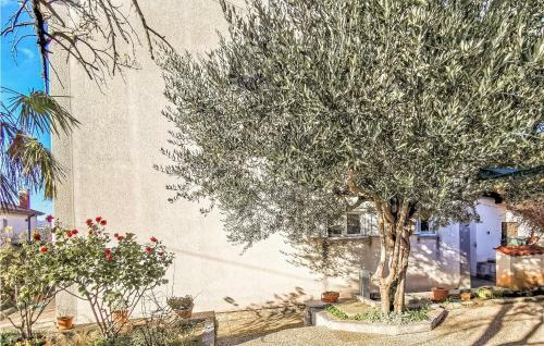 Nice Apartment In Kostrena With 2 Bedrooms