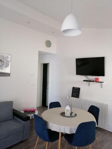 Apartmani Minto I Slava