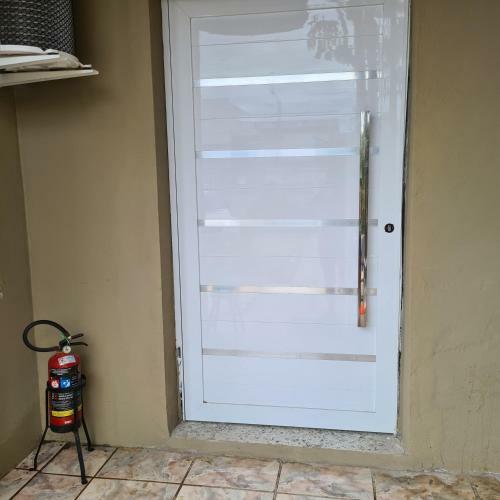 Apartamento Kitnet Casal �tima Localiza��o
