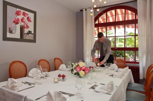 Hotel Le Pot D'etain
