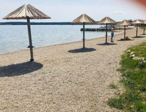 Villa Muraj-korni?, Krk