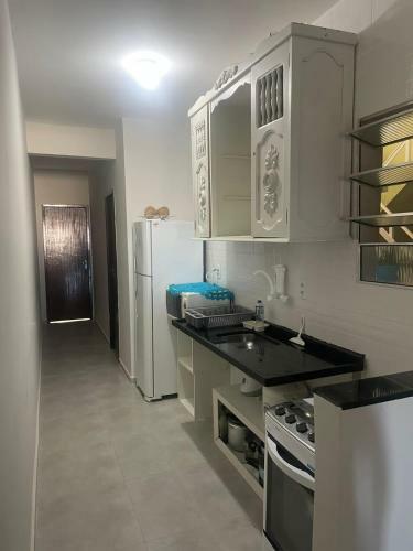 Apartamento A Poucos Metros Do Mar Em Guarapari