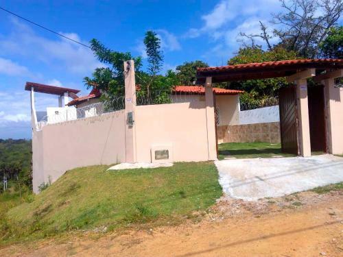 Linda Casa Em Ponta De Areia Com Piscina