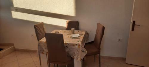 Apartments Beba- Apartment Lucica
