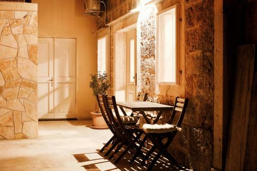 Apartamentos Tego's Stone House