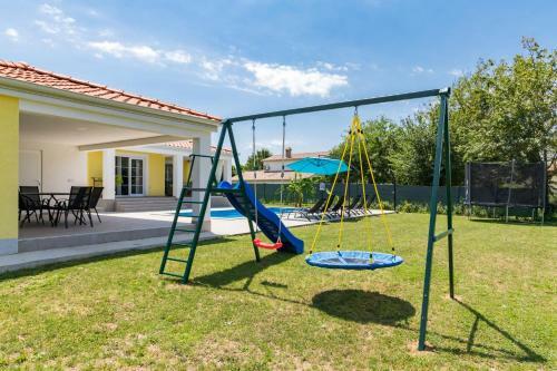 Villa Mario With Private Heated Saltwater Pool