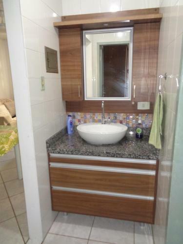Casa Geminada Em Jurer�