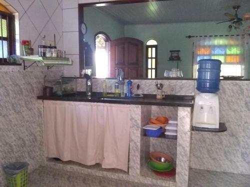 Casa De Praia Em Jacon� - Centro De Jacone - Com�rcios E Mercado!