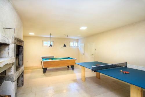 Villa Holiday Home Mikula