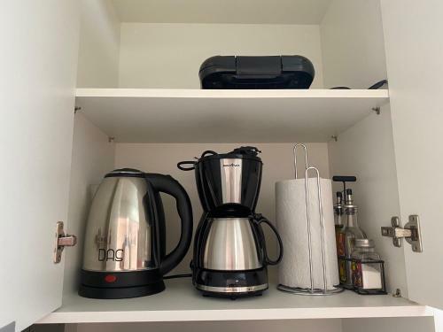 Apartamento Ap Completo, Confort�vel E Bem Localizado Com Vaga De Garagem
