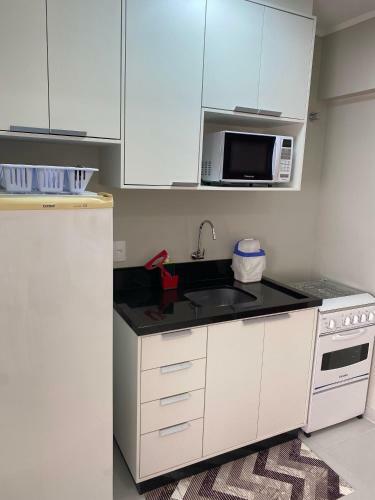 Apartamento Ap Completo, Confort�vel E Bem Localizado Com Vaga De Garagem