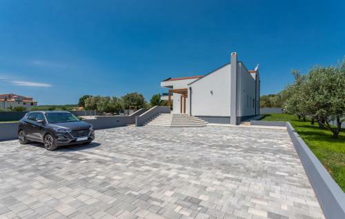 Villa Posidonia With Sea View And Surrounded By Olive Trees