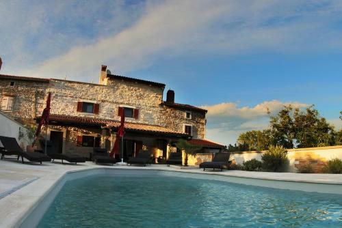 Villa Krnica - House Sunshine Mit Pool Und Aussicht