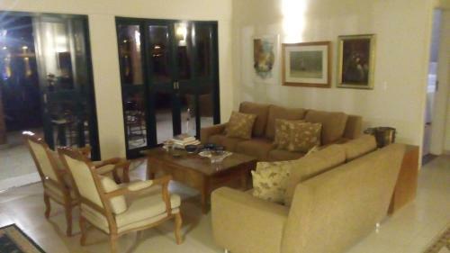 Casa No Lago Igap�. 3 Su�tes. Familiar.